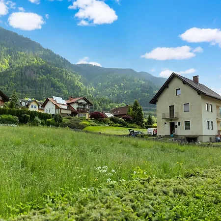 Holiday home In Ski Area In Koetschach-mauthen Laas